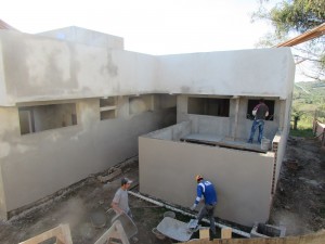 Prefeito visita obras da Unidade B__sica de Sa__de no Alto Alegre